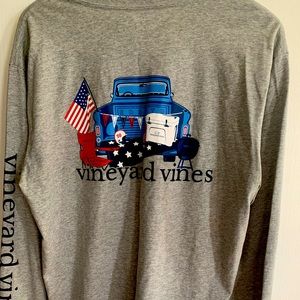 Vineyard Vines long sleeve Americana Game Day pocket T-shirt, Mens small